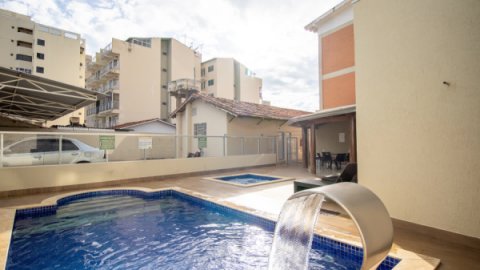 Piscina e área de lazer - Pousada Recanto das Caldas